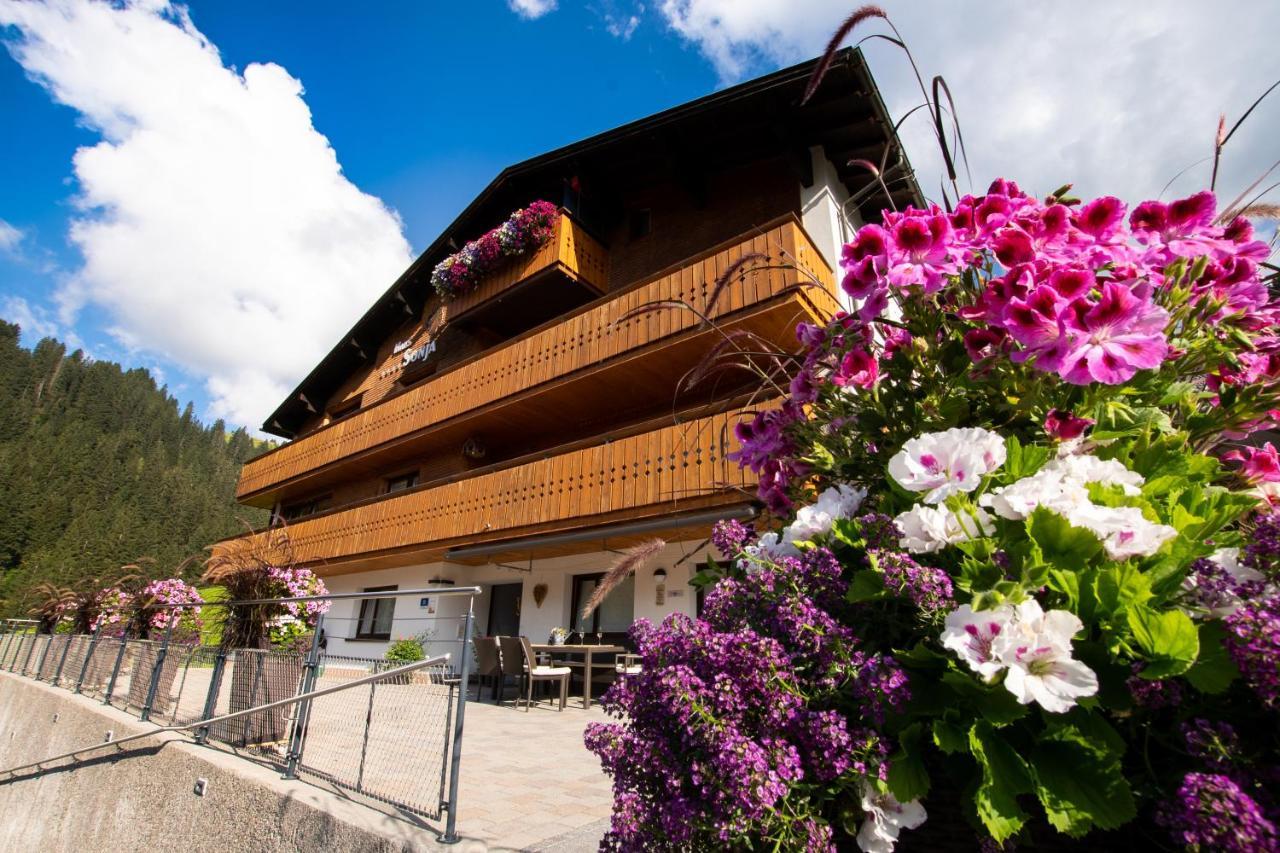 Haus Sonja Homestay Damuels